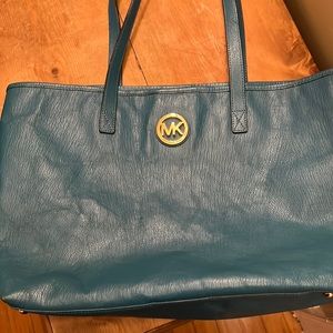 Michael Kors Large Jet Set Tote Teal excellent condition